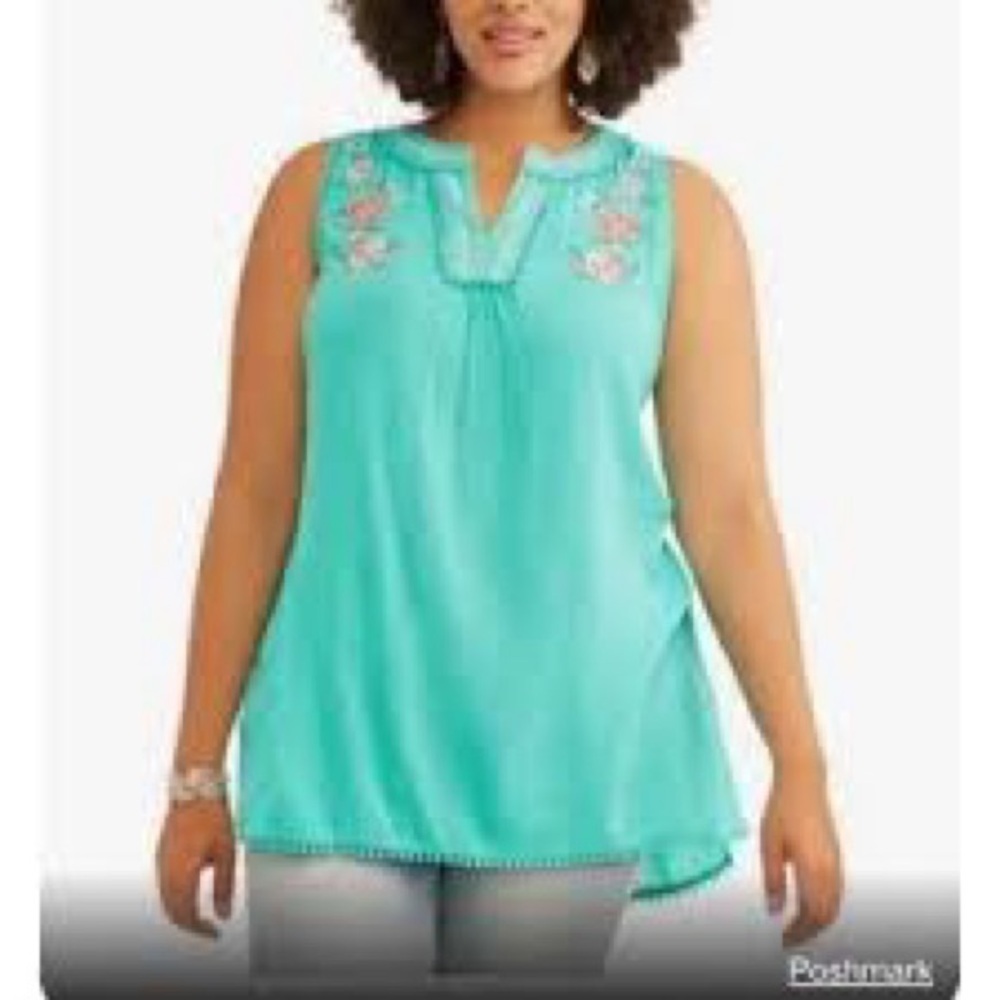 Whispers New York turquoise embroidered v-neck sleeveless tunic top.  Size 2X